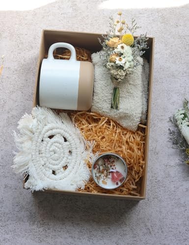 Mini Dried Flower Bouquets Pack of 6 Yellow Cake Flowers