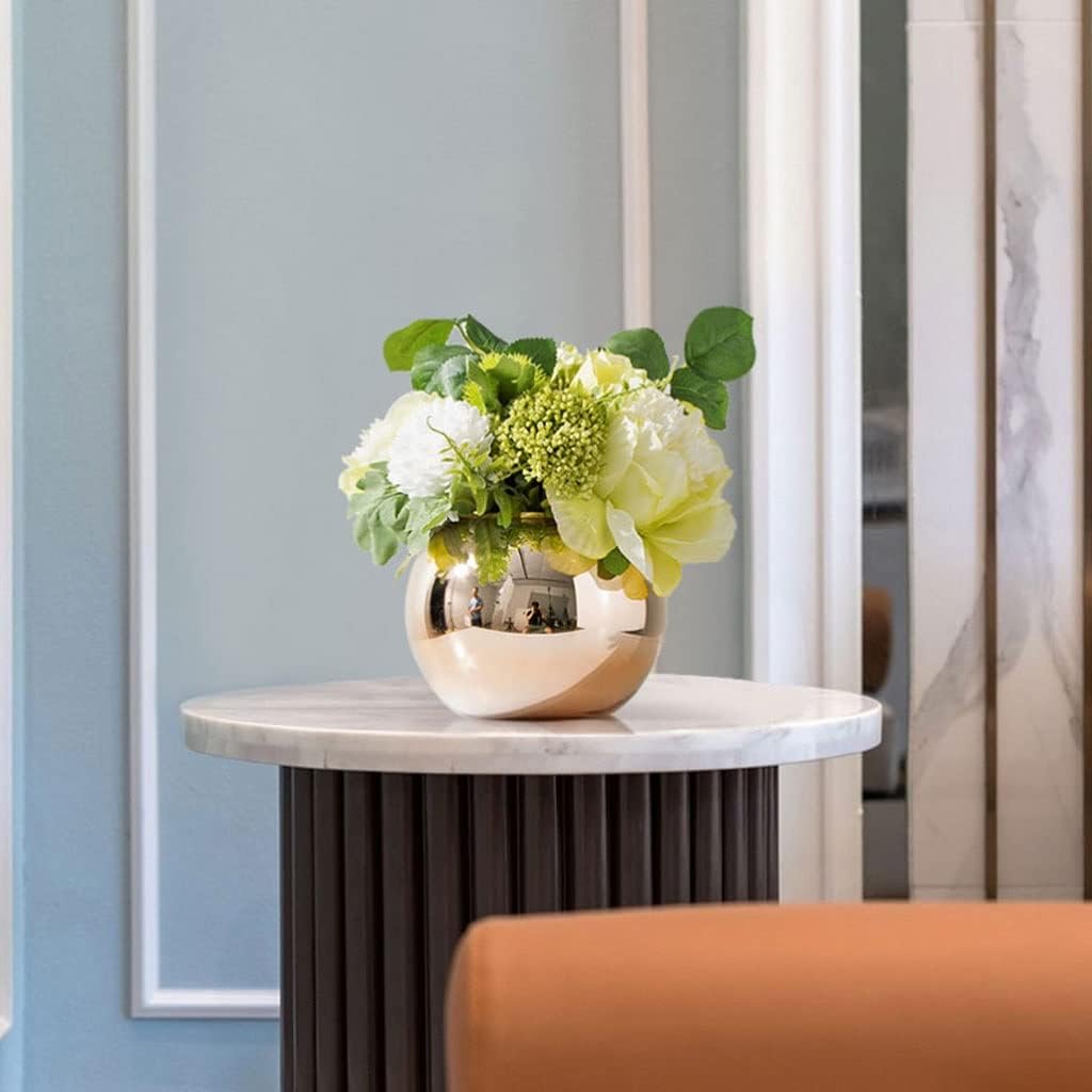 Lifelike Artificial Flowers with Silk and Glass