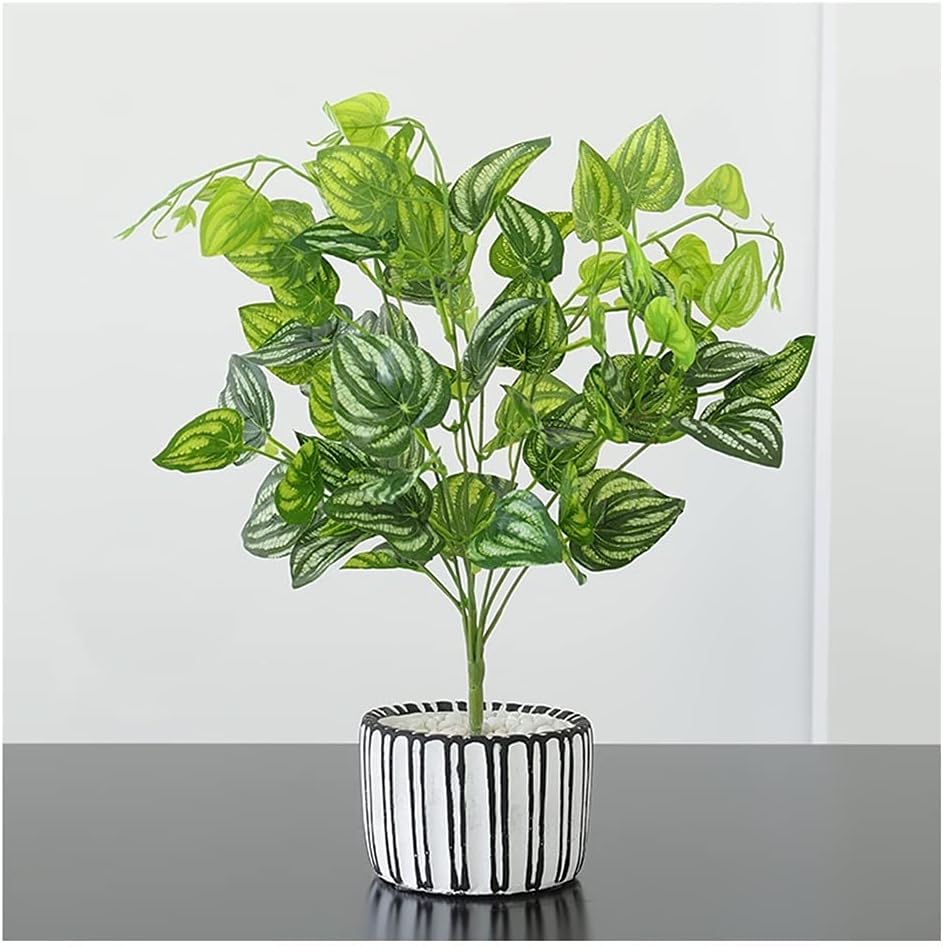Artificial Plastic Plants with Ceramic Pots for Home Decor