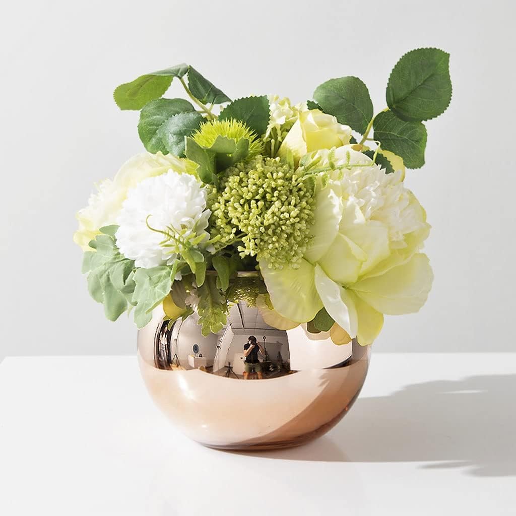Lifelike Artificial Flowers with Silk and Glass