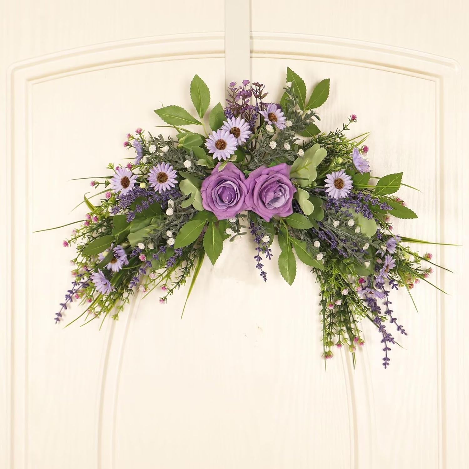 Lovmeety Artificial Spring Daisy Swag with Green Leaves
