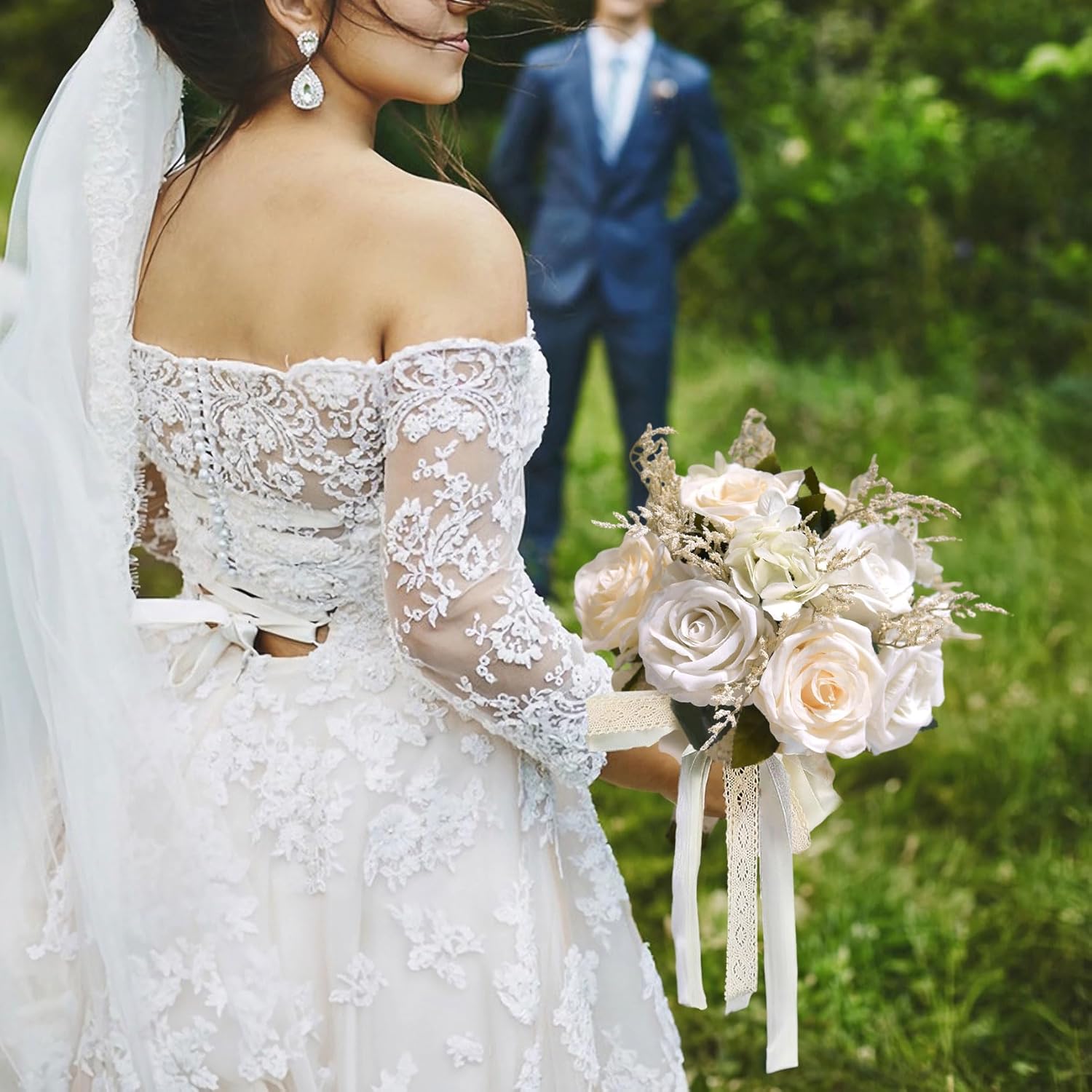 Bride Bouquets for Wedding Ivory Champagne Artificial Flowers Roses Tossing Bouquet